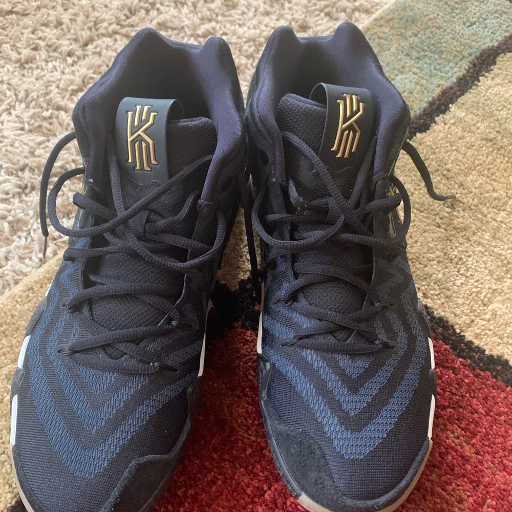 Kyrie Irving Nike shoes. Uncle Drew